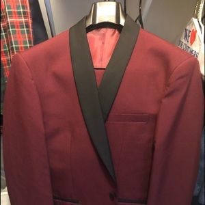 Braveman Tuxedo